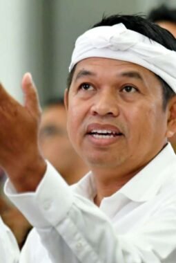 Bayar Pajak Kendaraan Bermotor Cukup STNK Tanpa KTP Pemilik Pertama