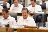 Menteri Kelautan dan Perikanan, Sakti Wahyu Trenggono, dalam rapat kerja bersama dengan DPR RI. Dok/KKP