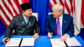 Penandatanganan dokumen Implementation of the Agreement toward New Golden Age US-Indonesia Alliance. (Dok:Kemenko Perekonomian)