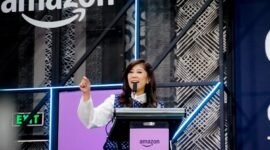Menteri Komdigi Meutya Hafid dalam acara AWS Girls' Tech Day pada Sabtu (7/1/2026) mengatakan sinergi pemerintah dan industri diharapkan dapat melahirkan talenta-talenta digital perempuan yang akan membawa Indonesia menjadi kekuatan utama ekonomi digital di dunia. (Foto: Humas Kemkomdigi)