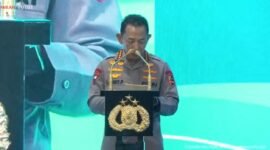 Kapolri Jenderal Pol. Listyo Sigit Prabowo dalam acara Peresmian dan Groundbreaking 1.179 SPPG serta 18 Gudang Ketahanan Pangan Polri oleh Presiden RI di kawasan Jakarta Barat, Jumat. (Foto tangkapan layar/YouTube Sekretariat Presiden).