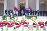 Presiden Prabowo Subianto menyambut kedatangan Perdana Menteri Australia Anthony Albanese dalam rangka kunjungan kerja di Istana Merdeka, Jakarta, pada Jumat, 6 Februari 2026.