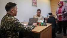 Layanan Posko THR Kementerian Ketenagakerjaan.