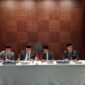 Konferensi Pers Transformasi Budaya Kerja Nasional & Kebijakan Energi di Seoul, Korea Selatan, Selasa (31/3) waktu setempat.