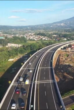 5.400 Kendaraan Lewati Jalur Fungsional Jalan Tol Yogyakarta-Bawen Seksi 6 Ambarawa-Bawen