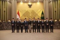 Anggota Dewan Komisioner (ADK) Otoritas Jasa Keuangan (OJK) di Gedung Mahkamah Agung, Jakarta.