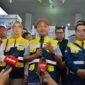 Menteri ESDM, Bahlil Lahadalia, melakukan pemantauan langsung kondisi pasokan energi di Stasiun Pengisian Bahan Bakar Umum (SPBU) 35i Rest Area 519B, Sragen dan SPBU 44.577.09 Bolon, Karanganyar, Jawa Tengah. (Dok: Humas KemenESDM)
