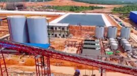 Presiden Joko Widodo (Jokowi) telah meresmikan injeksi bauksit perdana untuk proyek Smelter Grade Alumina Refinery (SGAR) Fase 1 PT Borneo Alumina Indonesia (BAI) yang berlokasi di Kabupaten Mempawah, Kalimantan Barat pada Selasa (24/09/2024). (Tangkapan Layar Youtube Sekretariat Presiden).
