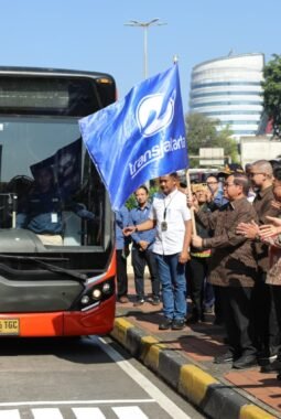Transjabodetabek Blok M-Bandara Soetta Mulai Beroperasi, Tarif Rp3.500 Selama 3 Bulan