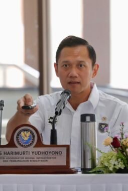 Pemerintah Percepat Pengembangan Kereta Api Trans Sumatra, Kalimantan, dan Sulawesi