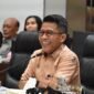 Ketua Komisi XI DPR RI Mukhamad Misbakhun, dalam Rapat Kerja Komisi XI DPR RI bersama Menteri Keuangan di Ruang Rapat Komisi XI, Kompleks Parlemen, Senayan, Jakarta, Senin (15/6/2026). Foto: Mahendra/Karisma