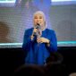 Menteri Komunikasi dan Digital, Meutya Hafid, mengatakan anak-anak harus dilindungi dari segala bentuk eksploitasi di ruang digital. Ruang digital tidak boleh menjadi tempat yang membiarkan anak-anak dijadikan sarana promosi produk yang berpotensi membahayakan kesehatan mereka.  Foto: Dunia Meutya/Ditjen KPM Kemkomdigi